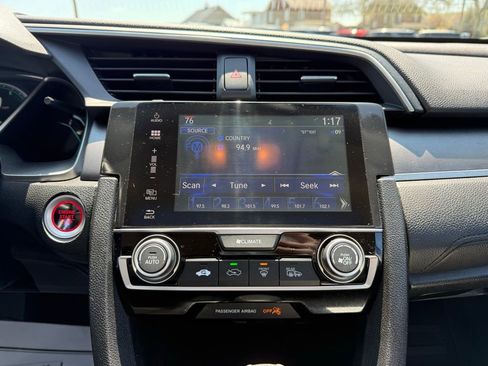 Used 2016 Honda Civic EX image 16