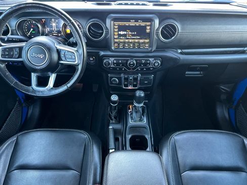 Used 2021 Jeep Wrangler Unlimited Sahara w/ Cold Weather Group image 3