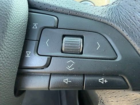 Used 2019 Cadillac XT4 Sport FWD image 17