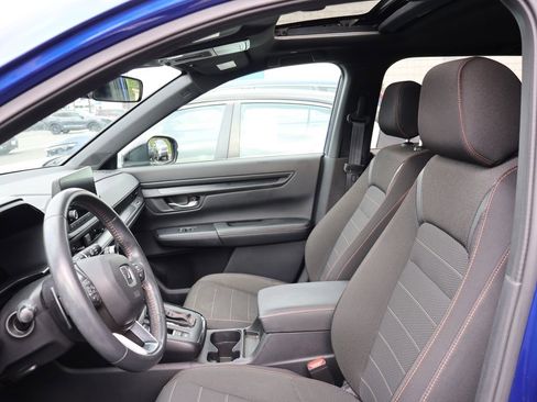 Used 2023 Honda CR-V Sport image 11