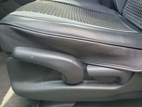 Used 2024 Honda Ridgeline Sport image 10