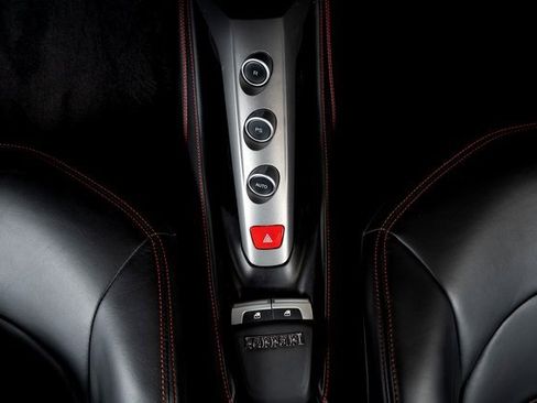 Used 2017 Ferrari 488 GTB image 47