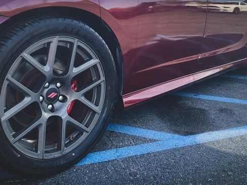 Used 2018 Dodge Charger R/T Scat Pack w/ Dynamics Package RWD image 8