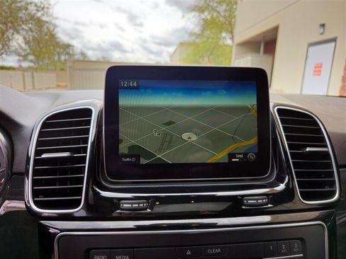 Used 2018 Mercedes-Benz GLE 350 w/ Premium 1 Package image 22