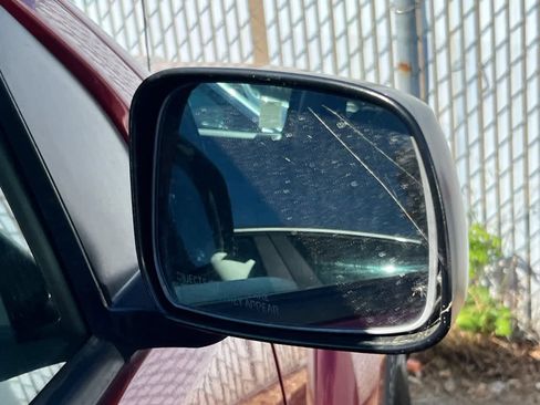 Used 2019 Nissan Frontier SV image 16