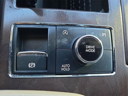 Certified 2023 Lincoln Navigator L Reserve image 17