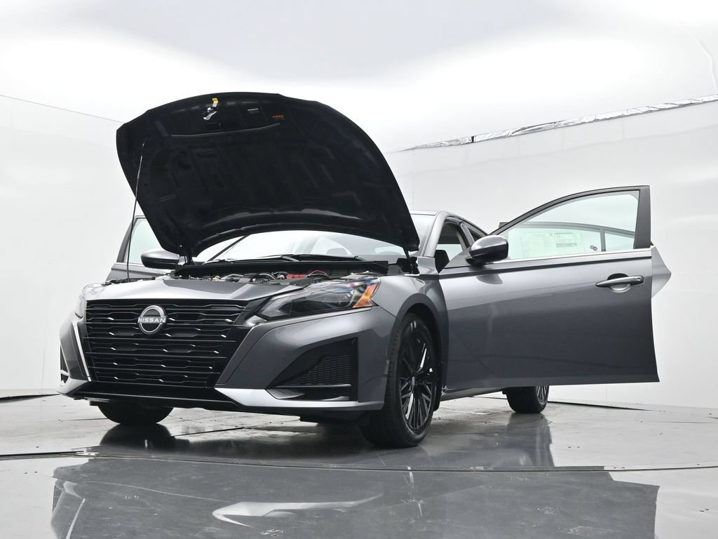 New 2026 Nissan Altima 2.5 SV w/ SV Special Edition Package FWD image 29