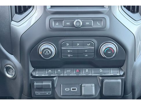 New 2026 Chevrolet Silverado 1500 Custom Trail Boss AWD/4WD image 18