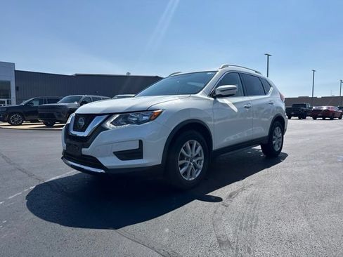 Used 2018 Nissan Rogue SV AWD/4WD image 3