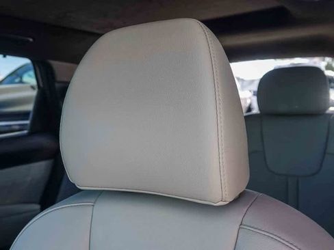 Certified 2025 Kia Sorento SX Prestige image 22