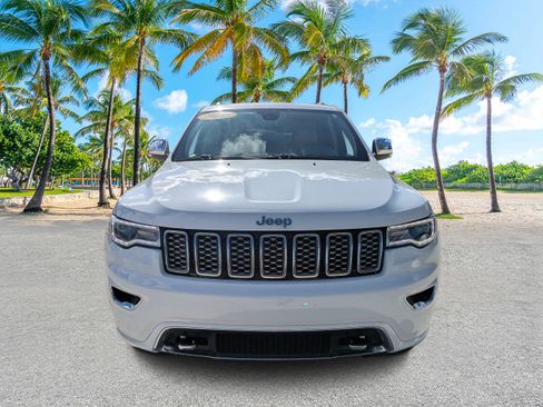 Used 2020 Jeep Grand Cherokee Overland image 8
