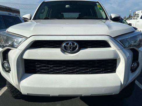 Used 2019 Toyota 4Runner SR5 Premium AWD/4WD image 9