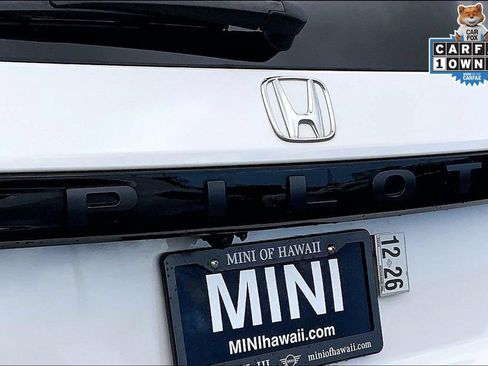 Used 2025 Honda Pilot EX-L image 8