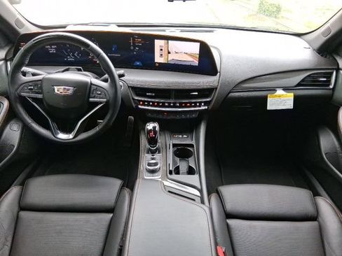 Used 2025 Cadillac CT5 Sport image 9