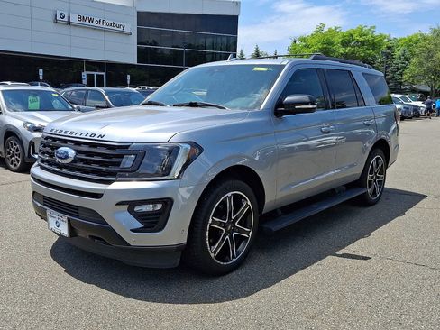 Used 2020 Ford Expedition Limited w/ Equipment Group 303A AWD/4WD image 3