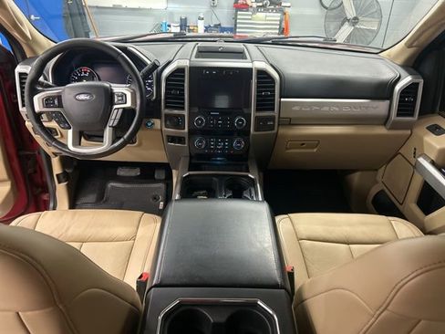 Used 2021 Ford F350 Lariat w/ Lariat Ultimate Package image 11