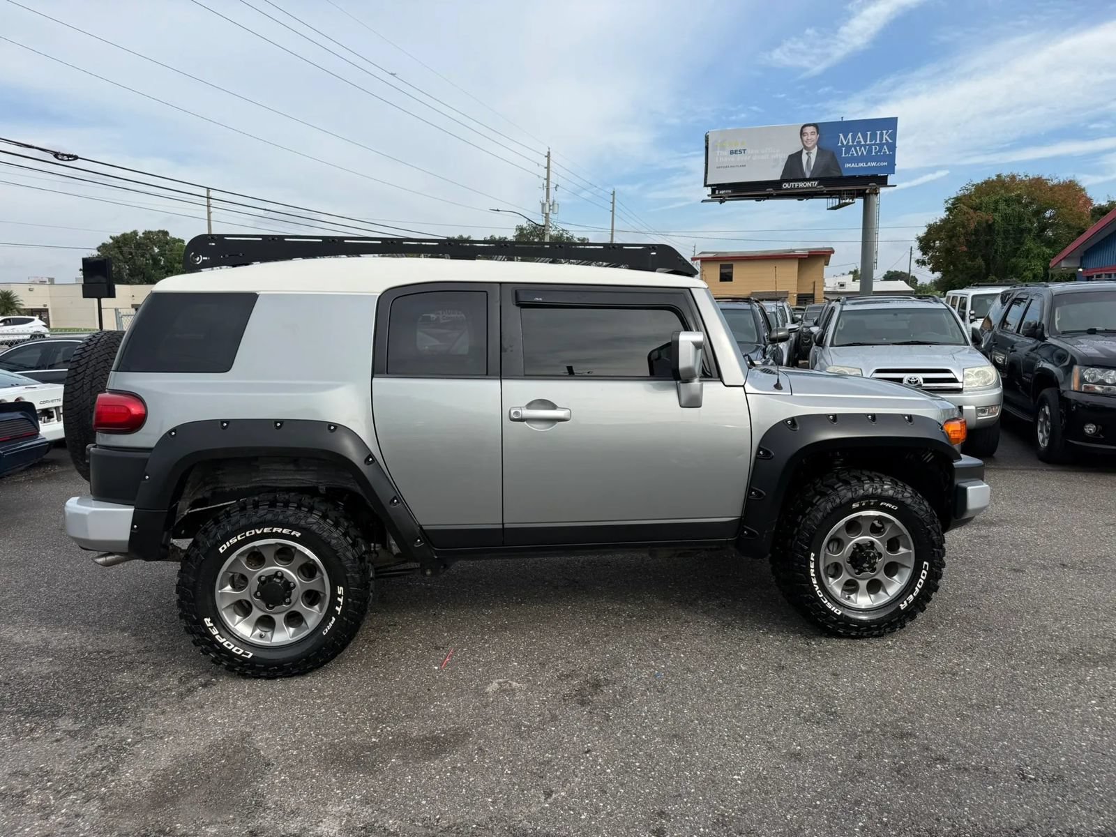 Used 2012 Toyota FJ Cruiser 4WD w/ Convenience Pkg image 4