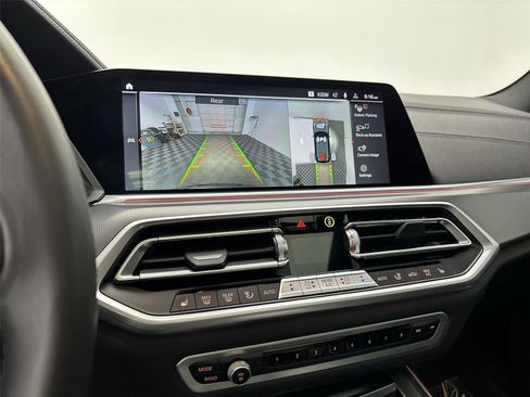 Used 2023 BMW X5 xDrive40i w/ Climate Comfort Package image 30