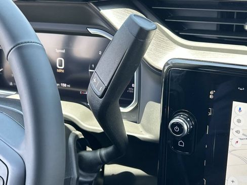 New 2026 GMC Sierra 3500 AT4 w/ AT4 Premium Plus Package AWD/4WD image 16