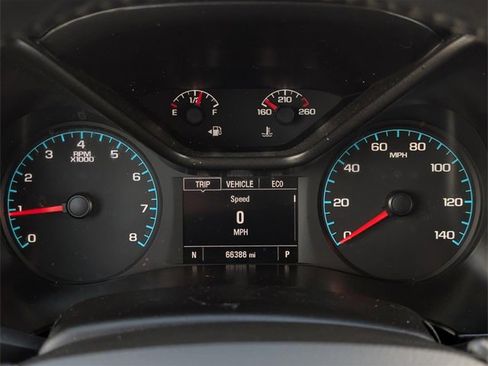 Used 2022 Chevrolet Colorado LT w/ Fleet Safety Package image 10