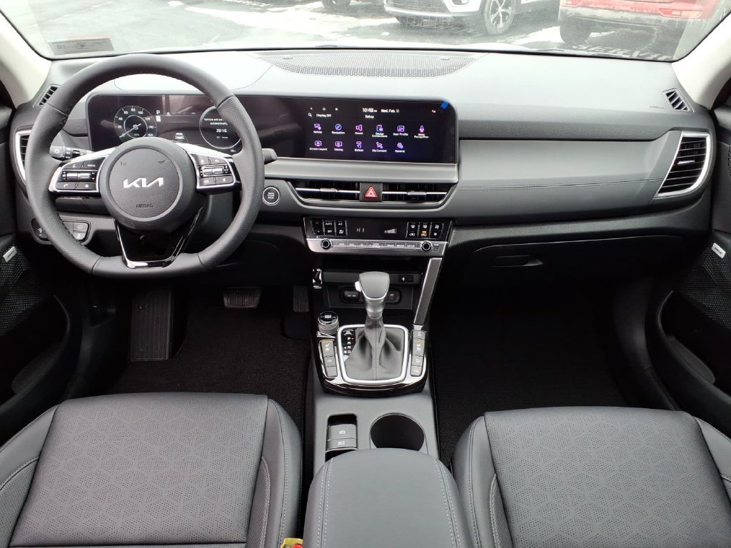 New 2026 Kia Seltos SX w/ SX Sunroof Package AWD/4WD image 5
