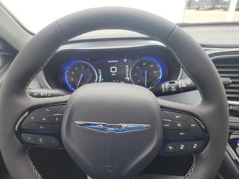 New 2026 Chrysler Pacifica Limited w/ S Appearance Package image 15