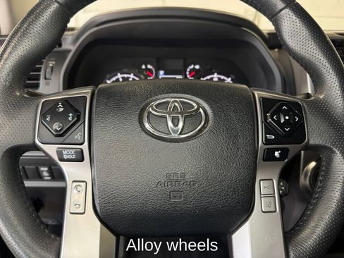 Used 2021 Toyota 4Runner SR5 AWD/4WD image 14