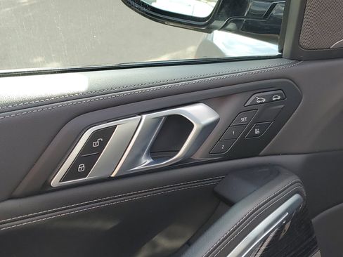 Certified 2024 BMW X6 xDrive40i w/ Premium Package image 7