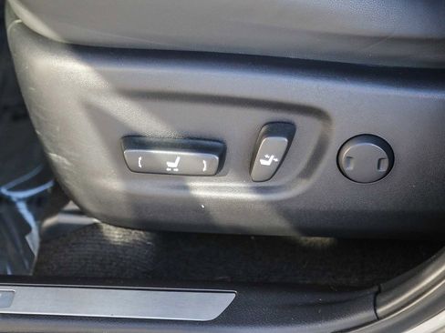 Used 2018 Lexus NX 300 FWD image 19