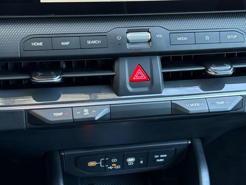 New 2025 Kia K4 GT-Line image 24