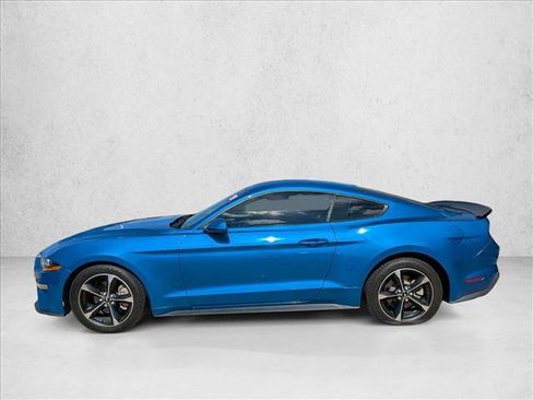 Used 2019 Ford Mustang Coupe image 9
