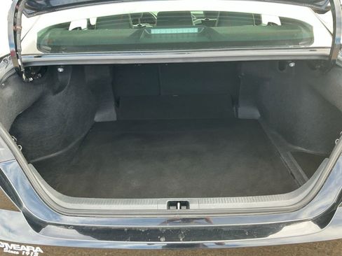 Used 2025 Toyota Camry SE image 23