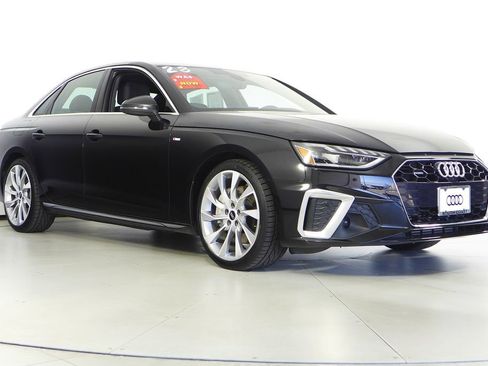 Used 2023 Audi A4 2.0T Premium Plus w/ Premium Plus Package AWD/4WD image 4