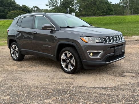 Used 2019 Jeep Compass Limited AWD/4WD image 7