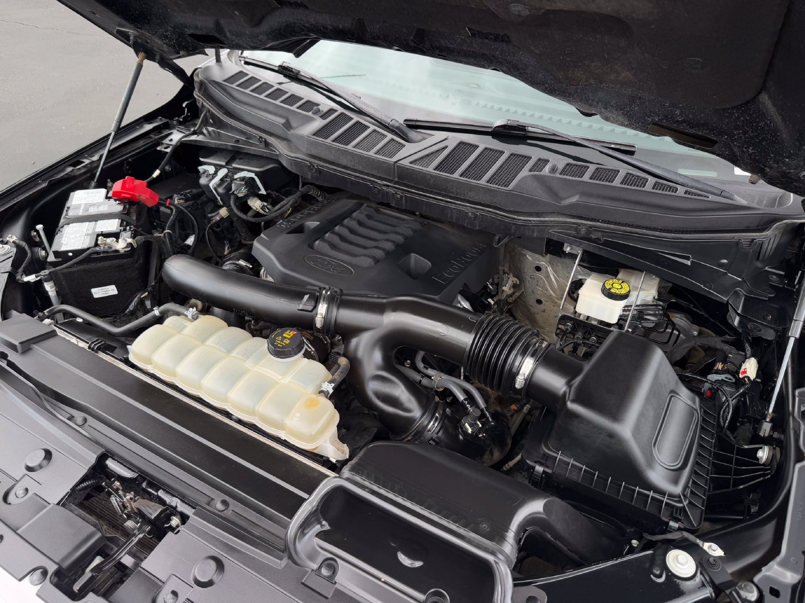 Used 2023 Ford F150 Lariat w/ Equipment Group 502A High AWD/4WD image 36