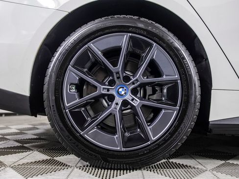 Used 2023 BMW i4 eDrive35 w/ Premium Package RWD image 40