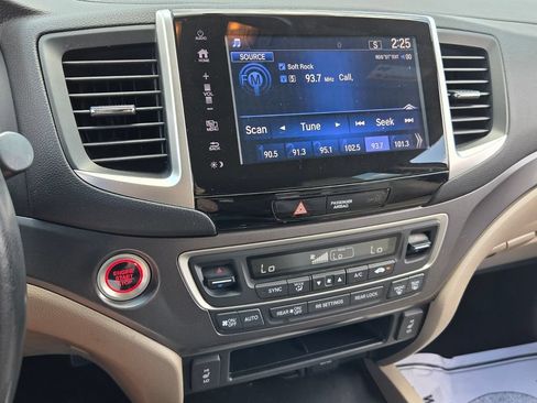 Used 2017 Honda Pilot EX-L image 23