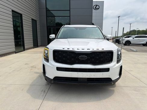 Used 2021 Kia Telluride EX w/ EX Premium Package AWD/4WD image 3