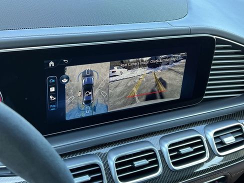 New 2026 Mercedes-Benz GLE 53 AMG 4MATIC Coupe image 17