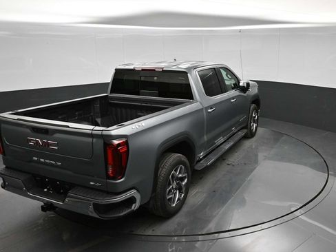 New 2026 GMC Sierra 1500 SLT w/ SLT Premium Plus Package AWD/4WD image 28