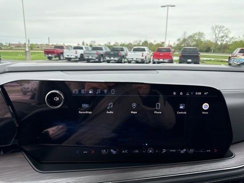 New 2026 Chevrolet Tahoe Premier w/ Sun And Tow Package image 28