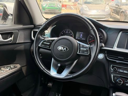 Used 2019 Kia Optima S FWD image 35