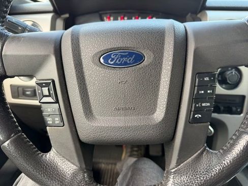 Used 2014 Ford F150 FX4 w/ Equipment Group 402A Luxury AWD/4WD image 16
