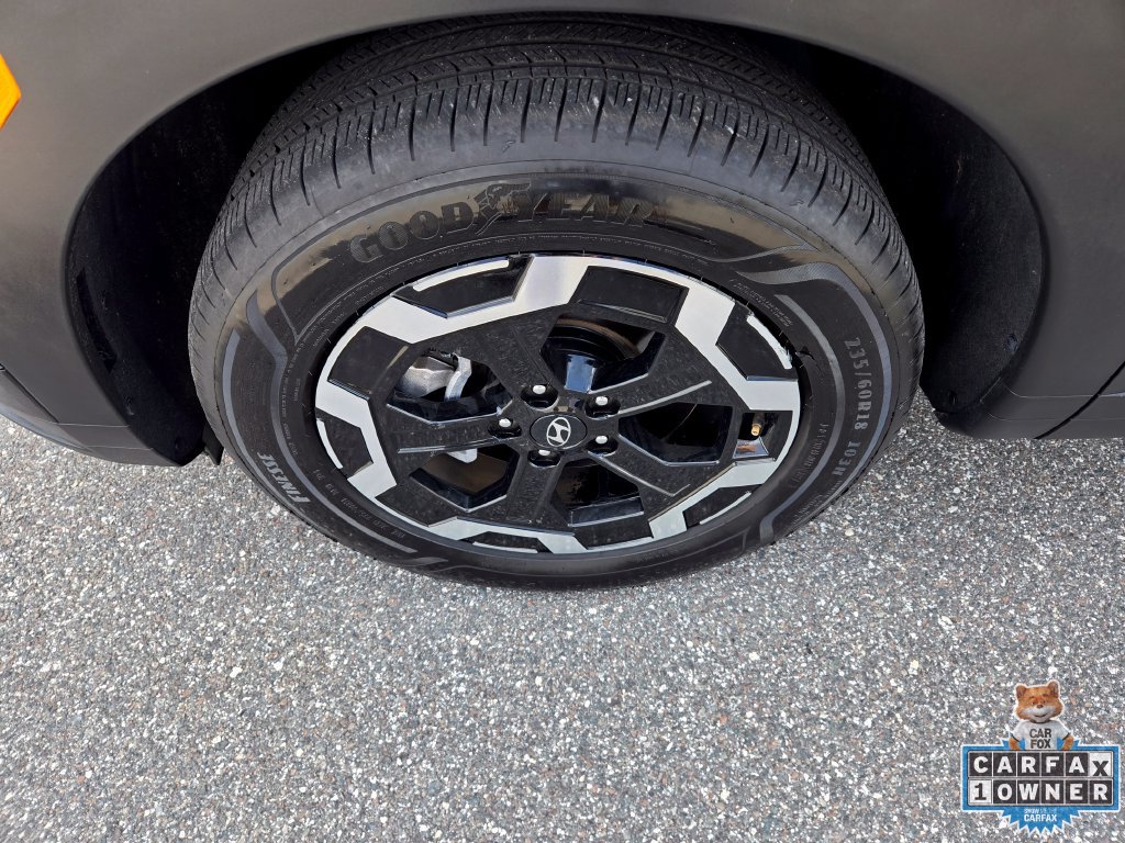 Used 2025 Hyundai Santa Fe SEL FWD image 13