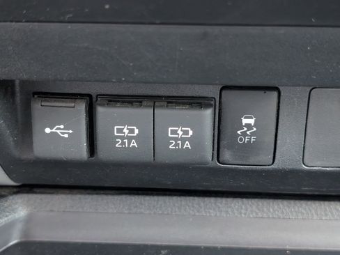 Used 2020 Toyota Tundra SR5 image 19