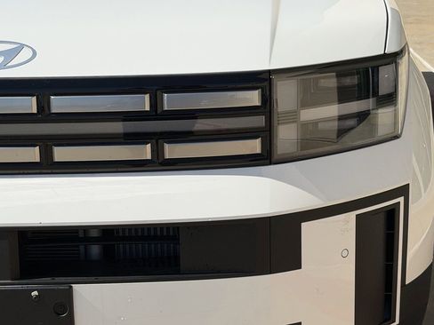 Certified 2025 Hyundai Santa Fe SEL image 13