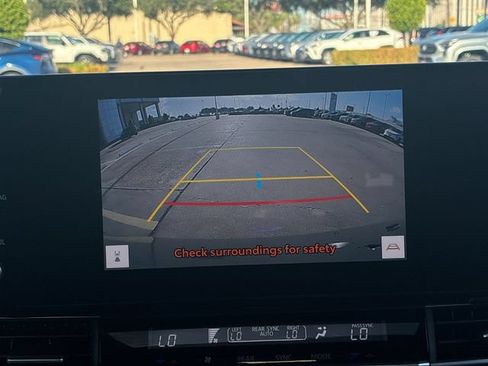 Used 2026 Toyota Sienna Limited FWD image 19