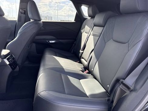 Used 2025 Lexus RX 350 Premium w/ Accessory Package (Z1) FWD image 23