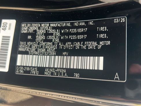 New 2026 Toyota Sienna XLE image 34