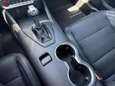 Used 2025 Ford Mustang GT Premium RWD image 22